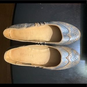 BedStu Cobbler series wingtip flat